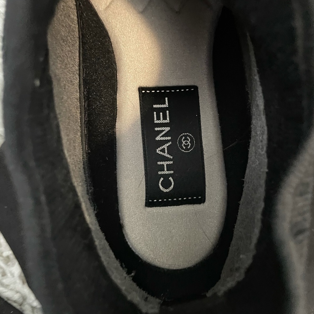 Shoes Chanel authentic - Picture 3 of 3